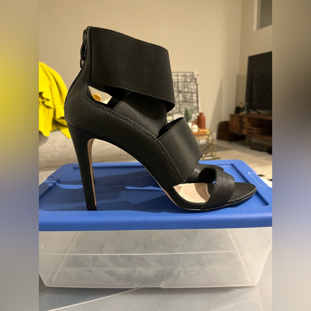 Black Vince Camuto Heels